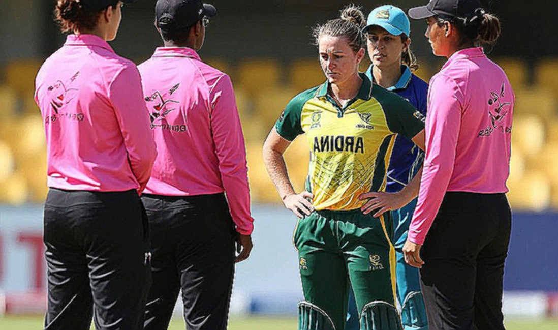 मैट हेनरी तीन T20I से बाहर: काफ, वर्कलोड और न्यूजीलैंड का फॉर्मेट-वार हिसाब