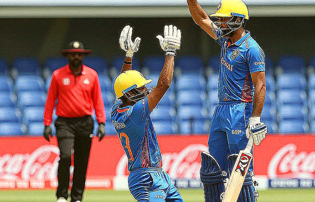 मैट हेनरी तीन T20I से बाहर: काफ, वर्कलोड और न्यूजीलैंड का फॉर्मेट-वार हिसाब