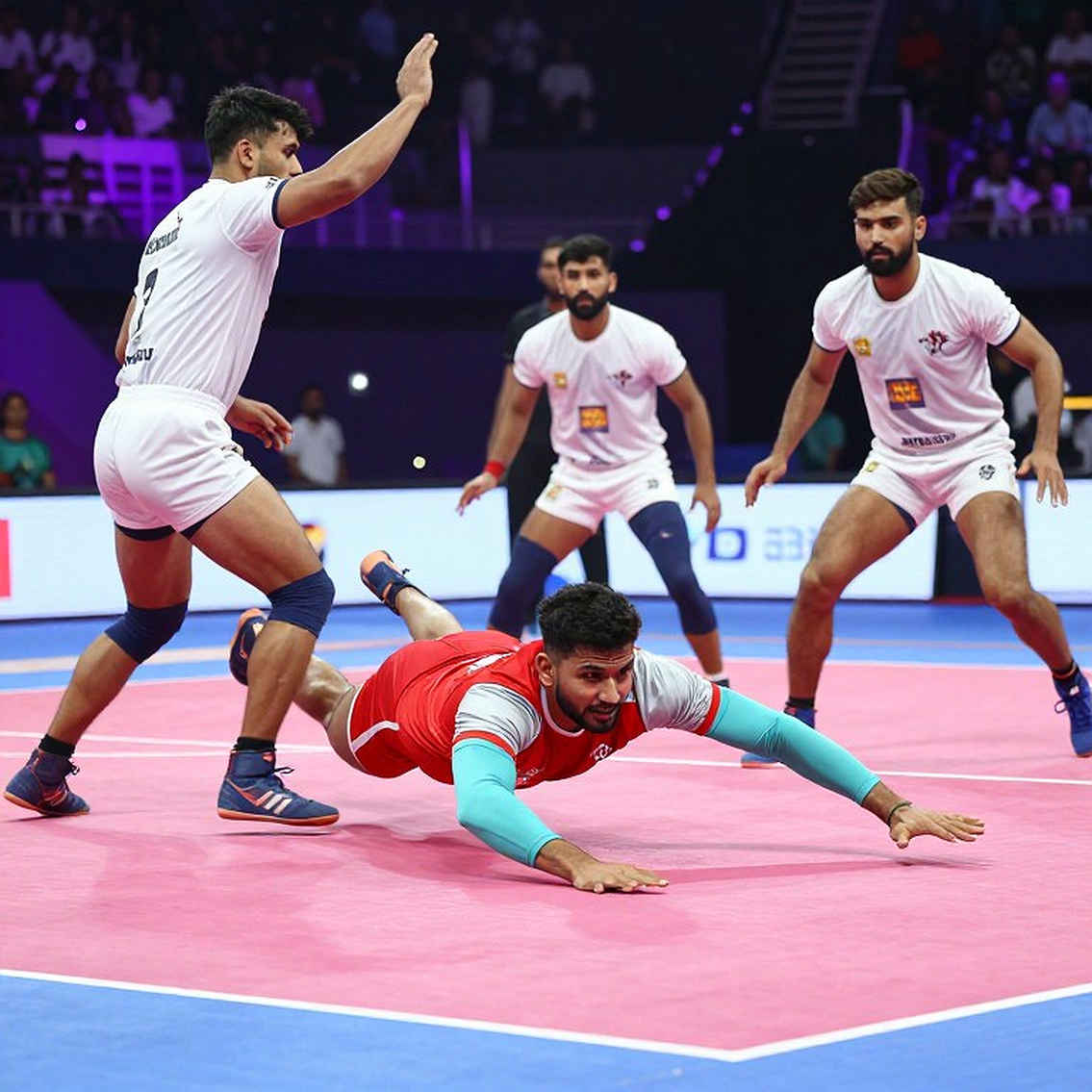 भारत बनाम इंग्लैंड, मैच 4: अहमदाबाद में 44-26 का दाँव, और वो तीन आँकड़े जो स्कोरबोर्ड कभी नहीं बताएगा