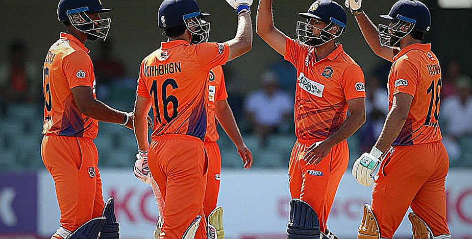 इंडिया A 111 पर ढेर, NZ A 117 आगे: कांबोज का 3/32 नहीं, BCCI का कैलेंडर है असली खबर